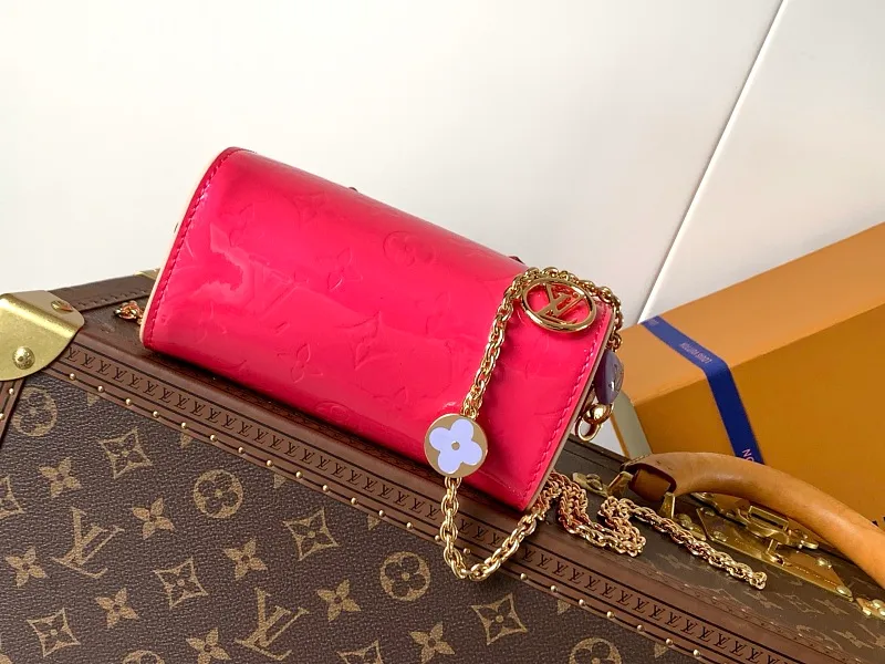 All Categories Official Website "Brand Women's Bags" Women's Bags 💙 LV 2026 New LV Crossbody Bag
