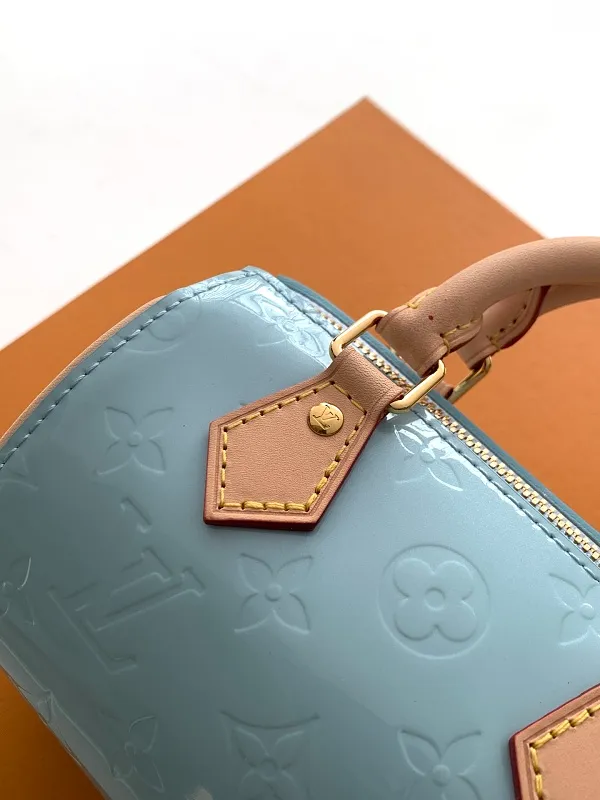 All Categories Official Website "Brand Women's Bags" Women's Bags 💙 LV 2026 New LV Crossbody Bag