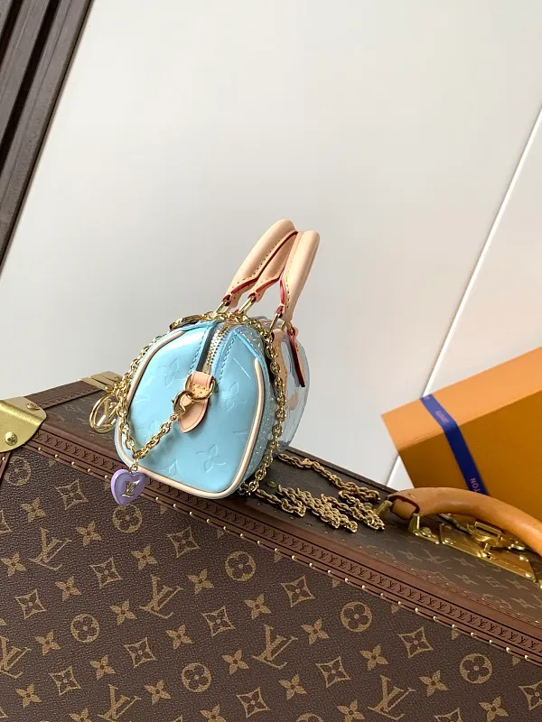 All Categories Official Website "Brand Women's Bags" Women's Bags 💙 LV 2026 New LV Crossbody Bag