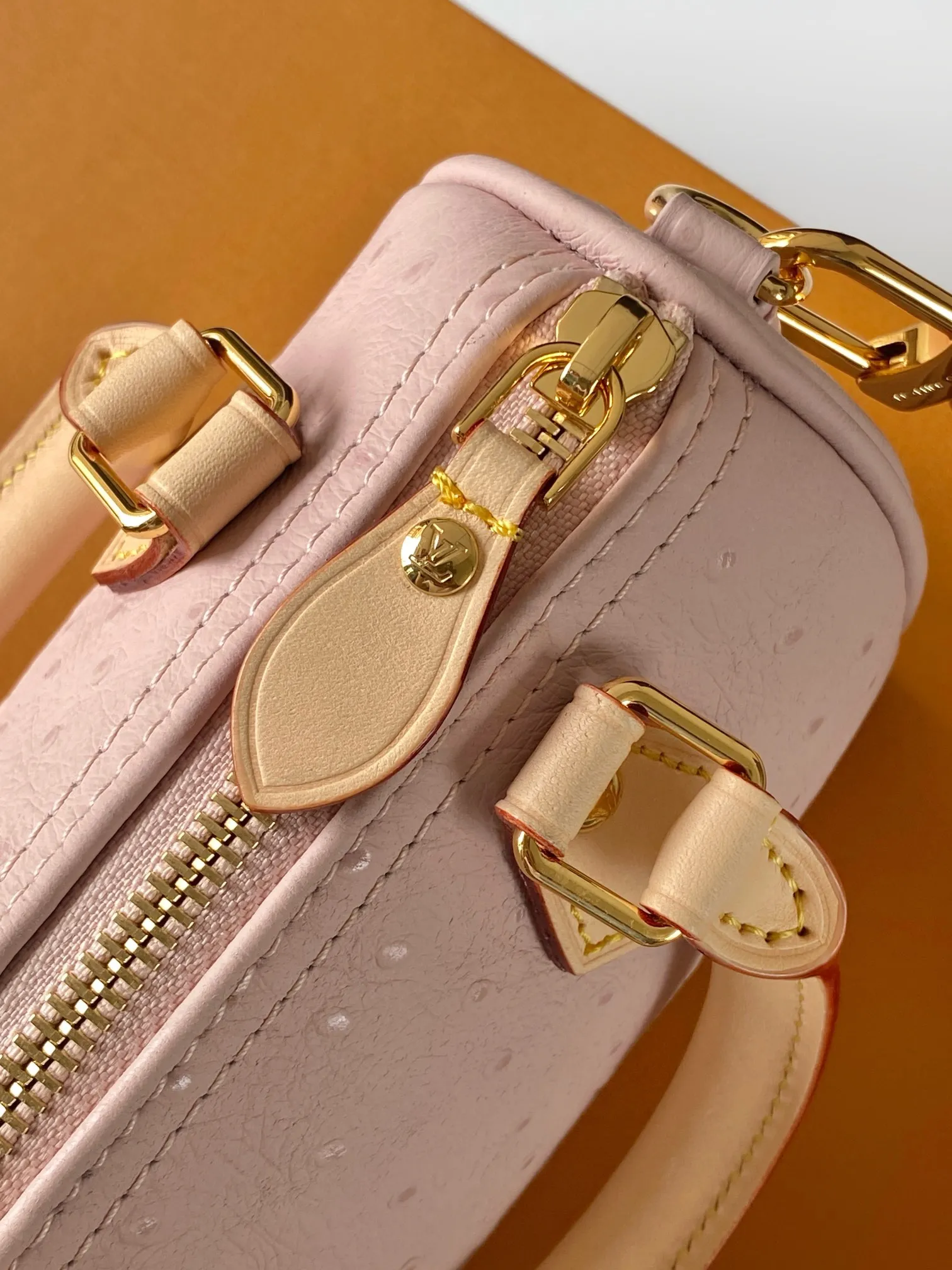 All Categories Official Website "Brand Women's Bags" Women's Bags 💙 LV 2026 New LV Crossbody Bag