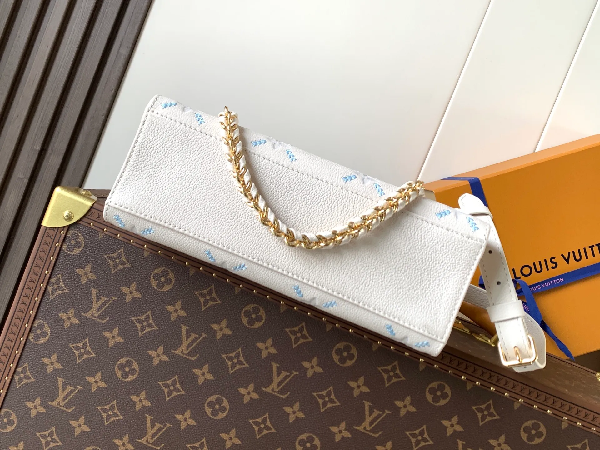 All Categories Official Website "Brand Women's Bags" Women's Bags 💙 LV 2026 New LV Crossbody Bag