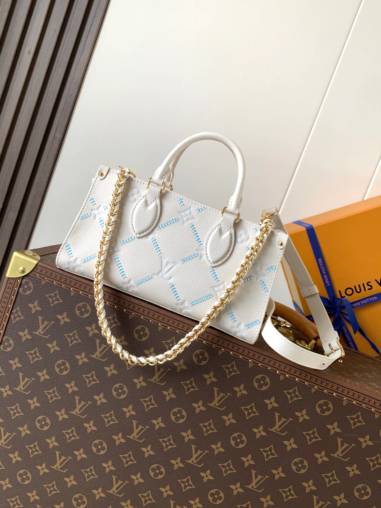 All Categories Official Website "Brand Women's Bags" Women's Bags 💙 LV 2026 New LV Crossbody Bag