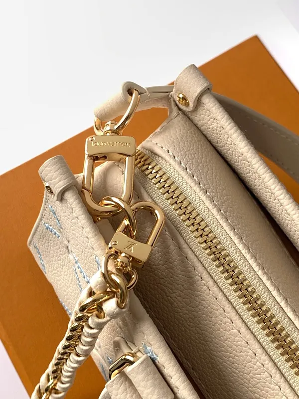 All Categories Official Website "Brand Women's Bags" Women's Bags 💙 LV 2026 New LV Crossbody Bag