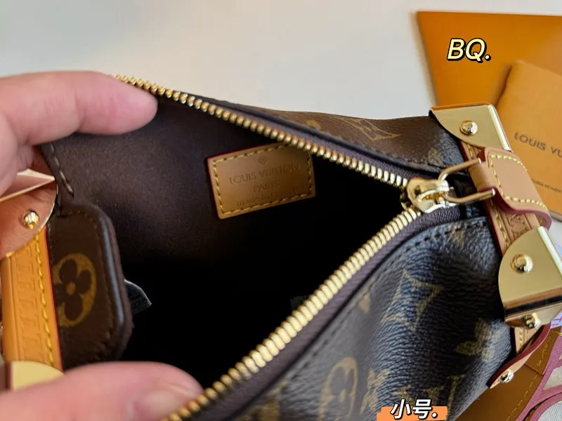 All Categories Official Website "Brand Women's Bags" Women's Bags 💙 LV 2025 New LV Crossbody Bag