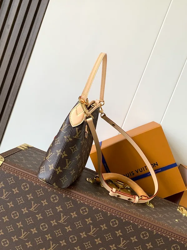 All Categories Official Website "Brand Women's Bags" Women's Bags 💙 LV 2026 Official Website New LV Crossbody Bag