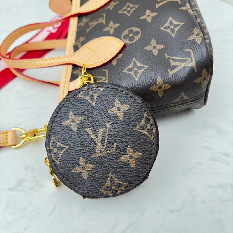 All Categories Official Website "Brand Women's Bags" Women's Bags 💙 LV 2024 Official Website New LV Crossbody Bags