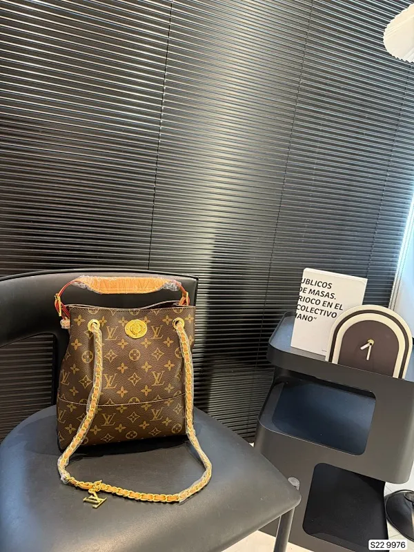 All Categories Official Website "Brand Women's Bags" Women's Bags 💙 LV 2025 New LV Crossbody Bag