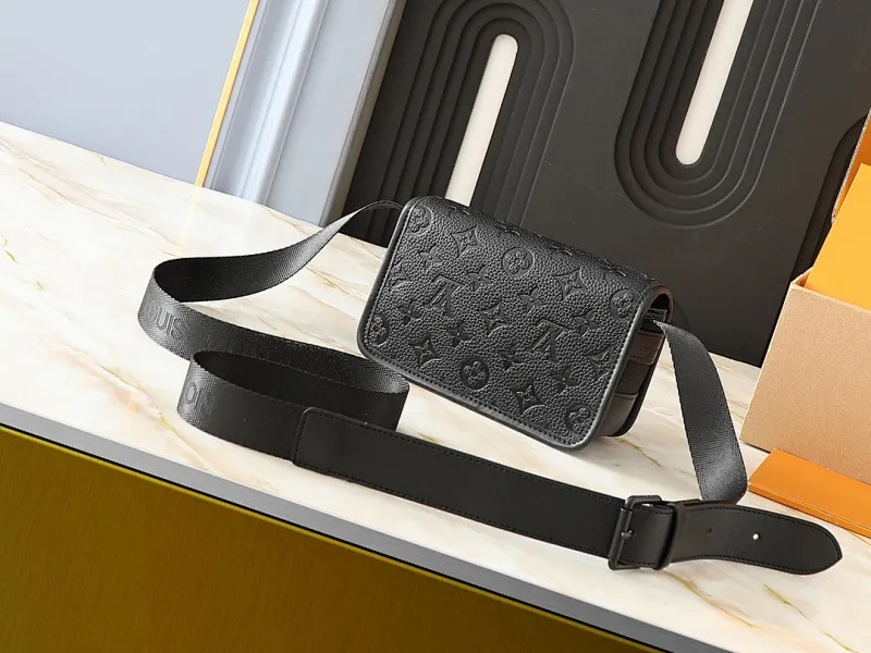 All Categories Official Website "Brand Women's Bags" Women's Bags 💙 LV 2024 New LV Crossbody Bag