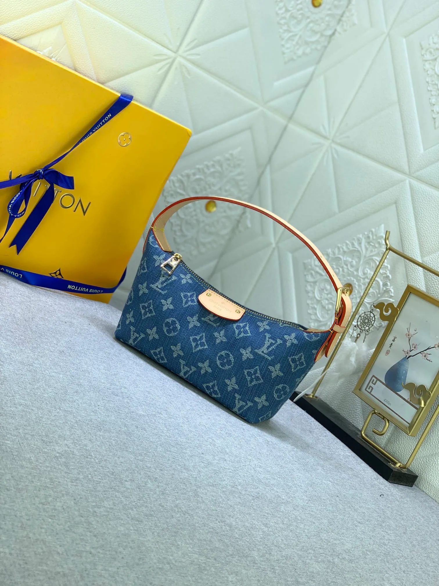 All Categories Official Website "Brand Women's Bags" Women's Bags 💙 LV 2024 New LV Crossbody Bag
