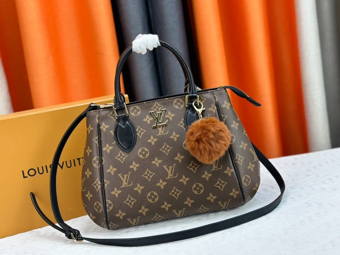 All Categories Official Website "Brand Women's Bags" Women's Bags 💙 LV 2024 Official Website New LV Crossbody Bags