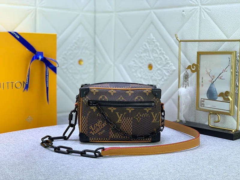All Categories Official Website "Brand Women's Bags" Women's Bags 💙 LV 2022 New LV Crossbody Bag Wholesale High Quality Size: 18.5-13-8