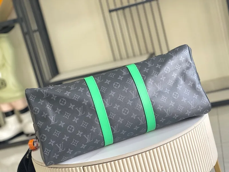 All Categories 💚 Authentic Grade Bags 💚 LV 2026 New LV Travel Bag