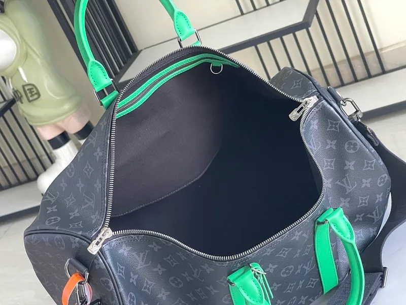 All Categories 💚 Authentic Grade Bags 💚 LV 2026 New LV Travel Bag