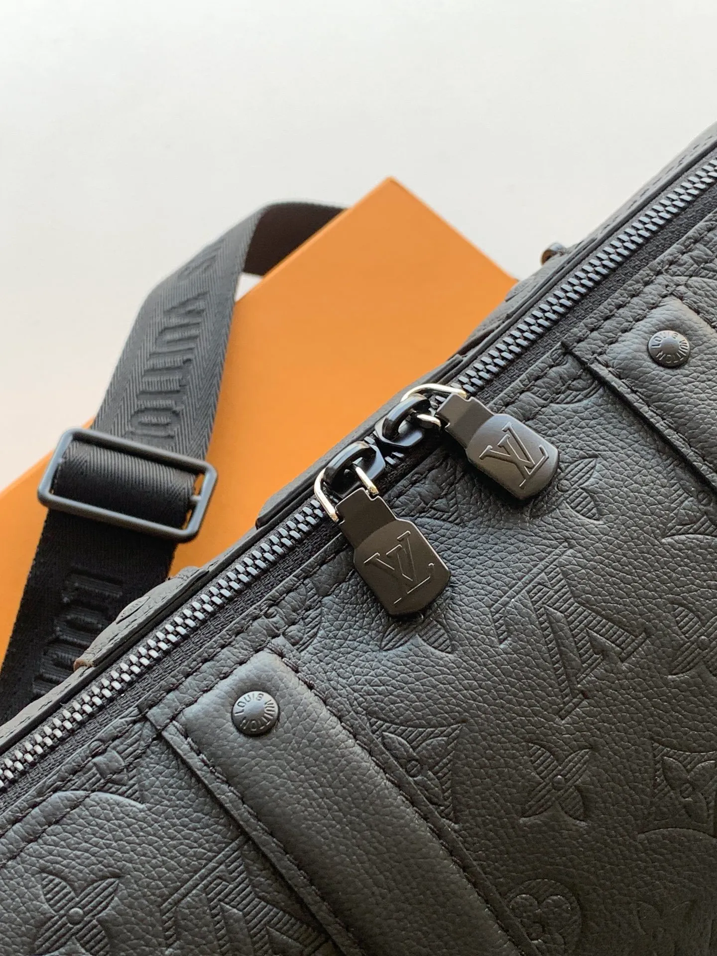 All Categories Official Website "Brand Women's Bags" Women's Bags 💙 LV 2026 New LV Crossbody Bag