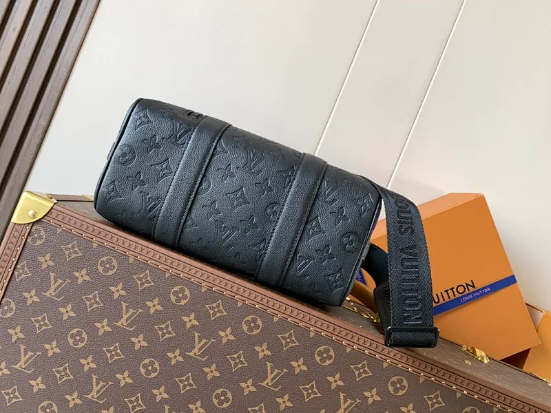 All Categories Official Website "Brand Women's Bags" Women's Bags 💙 LV 2026 New LV Crossbody Bag
