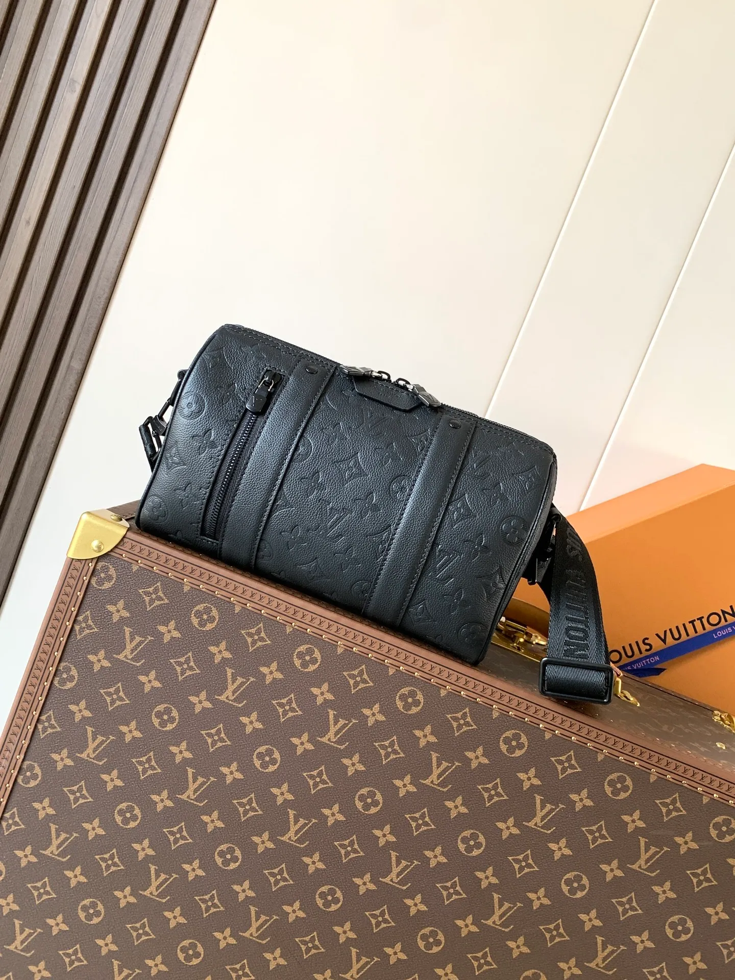 All Categories Official Website "Brand Women's Bags" Women's Bags 💙 LV 2026 New LV Crossbody Bag