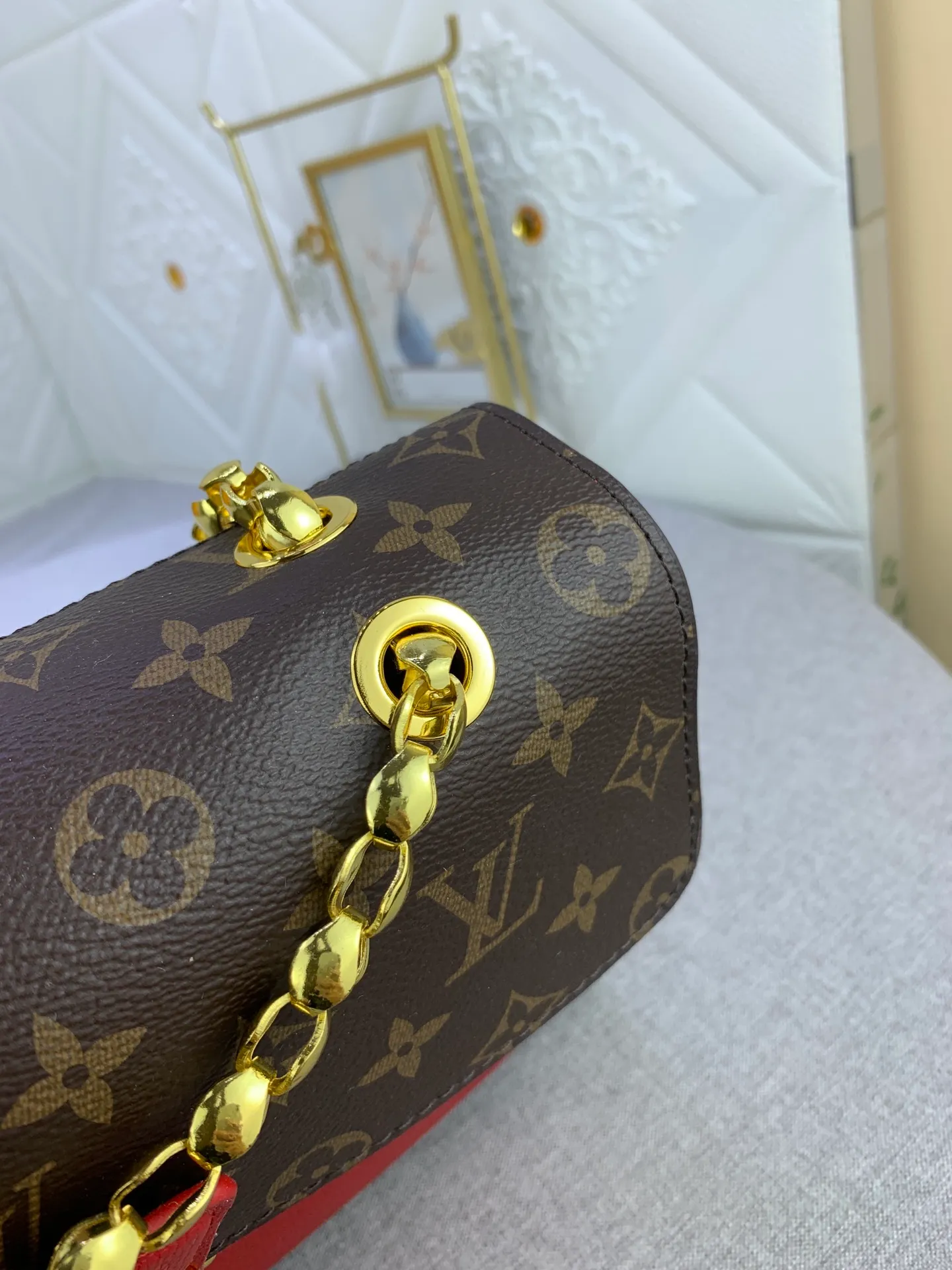 All Categories Official Website "Brand Women's Bags" Women's Bags 💙 LV French custom-made Monogram canvas and exquisite calfskin, top-notch handmade in Taiwan, perfect bottom arc of original order for quality, perfect combination of materials and unique hardware accessories, all investment regardless of cost, single shoulder, hand-held, cross-body all-match must-have style, exquisite crown lock buckle, showing the queen's style