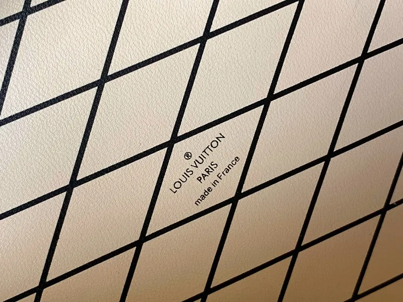 All categories Official website "Brand Women's Bags" Women's Bags 💙 LV replica LV, fine imitation LV bags, LV shoulder bags, 2023 official latest version LV crocodile leather crossbody bag, bag factory, original material, size: 20-12.5-5CM
