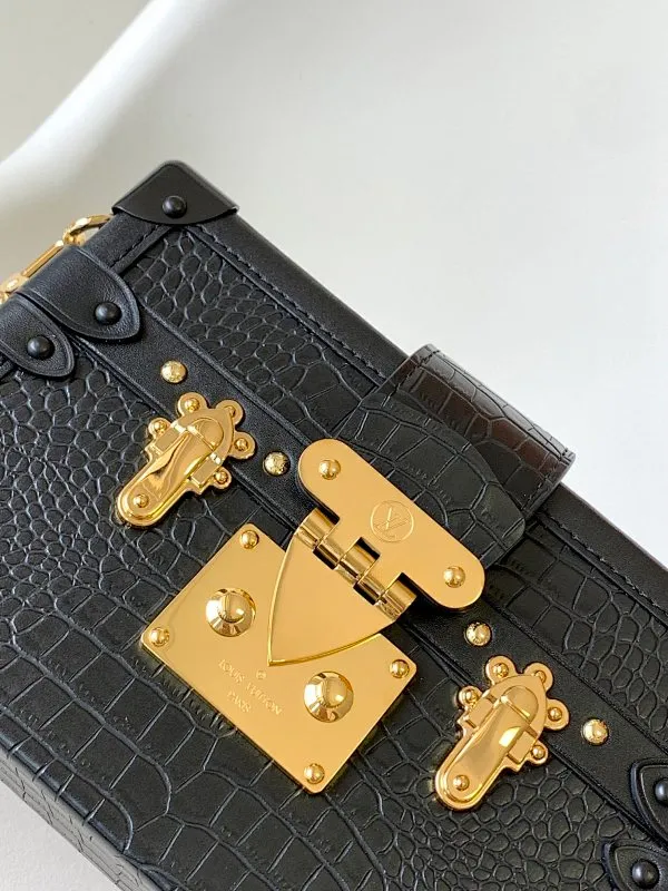 All categories Official website "Brand Women's Bags" Women's Bags 💙 LV replica LV, fine imitation LV bags, LV shoulder bags, 2023 official latest version LV crocodile leather crossbody bag, bag factory, original material, size: 20-12.5-5CM