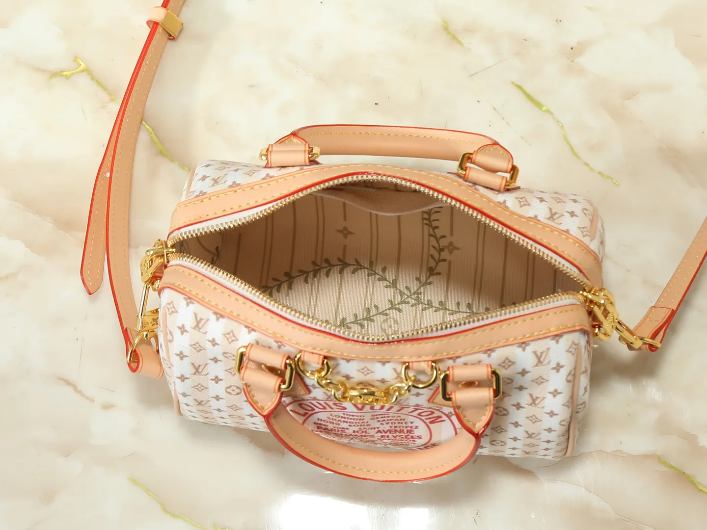 All Categories Official Website "Brand Women's Bags" Women's Bags 💙 LV LV 2026 New Crossbody Shoulder Bag