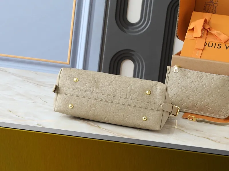 All Categories Official Website "Brand Women's Bags" Women's Bags 💙 LV 2025 New LV Crossbody Bag