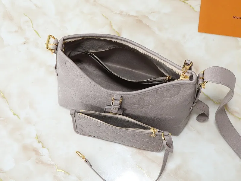 All Categories Official Website "Brand Women's Bags" Women's Bags 💙 LV 2025 New LV Crossbody Bag