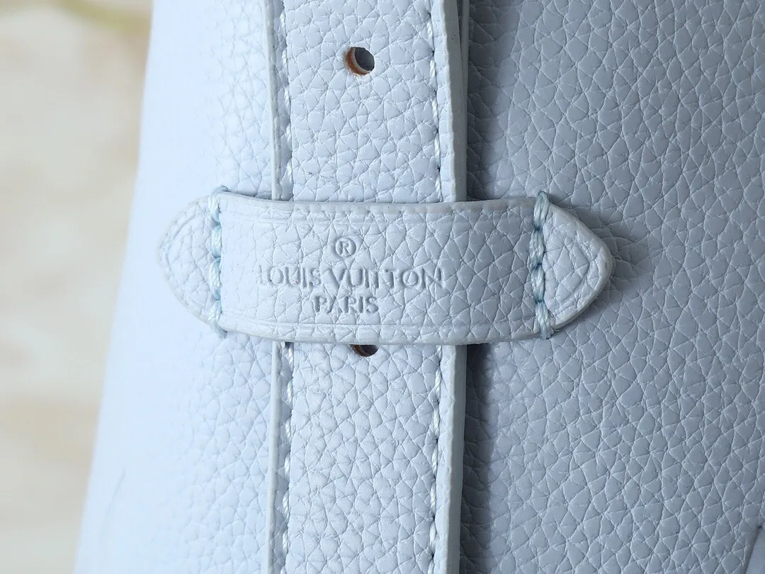 All Categories Official Website "Brand Women's Bags" Women's Bags 💙 LV 2025 New LV Crossbody Bag