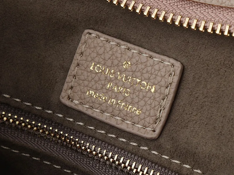All Categories Official Website "Brand Women's Bags" Women's Bags 💙 LV 2025 New LV Crossbody Bag