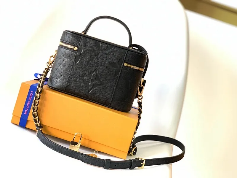 All Categories Official Website "Brand Women's Bags" Women's Bags 💙 LV 2025 New LV Crossbody Bag