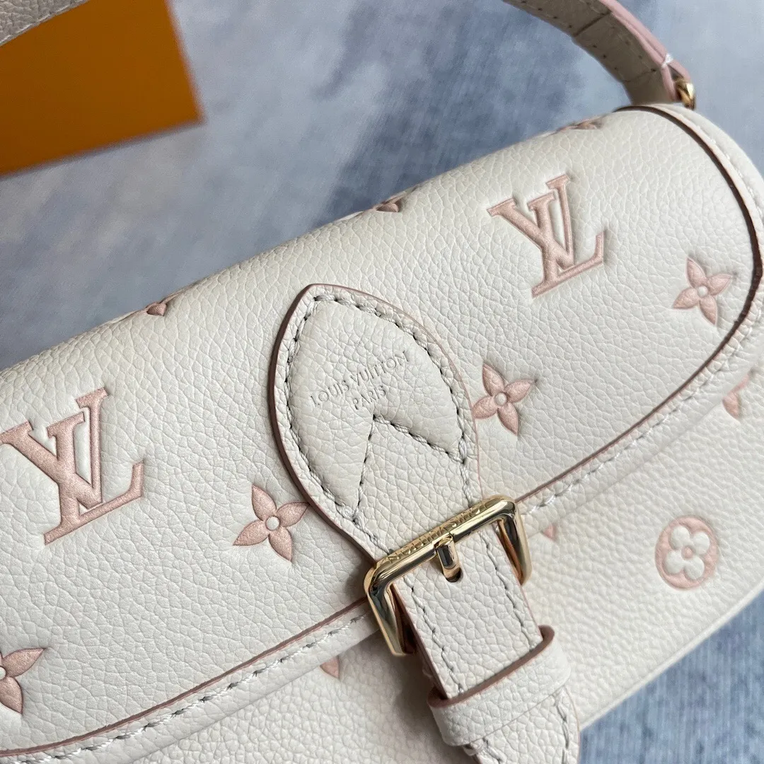 All Categories Official Website "Brand Women's Bags" Women's Bags 💙 LV 2025 New LV Crossbody Bag