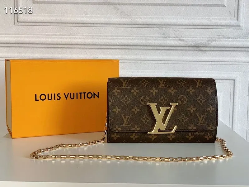 All categories Official website "Brand Women's Bags" Women's Bags 💙 LV 2022 Official New LV Crossbody Bag Wholesale 5800700 High Quality Specifications: 23-15-5 CM