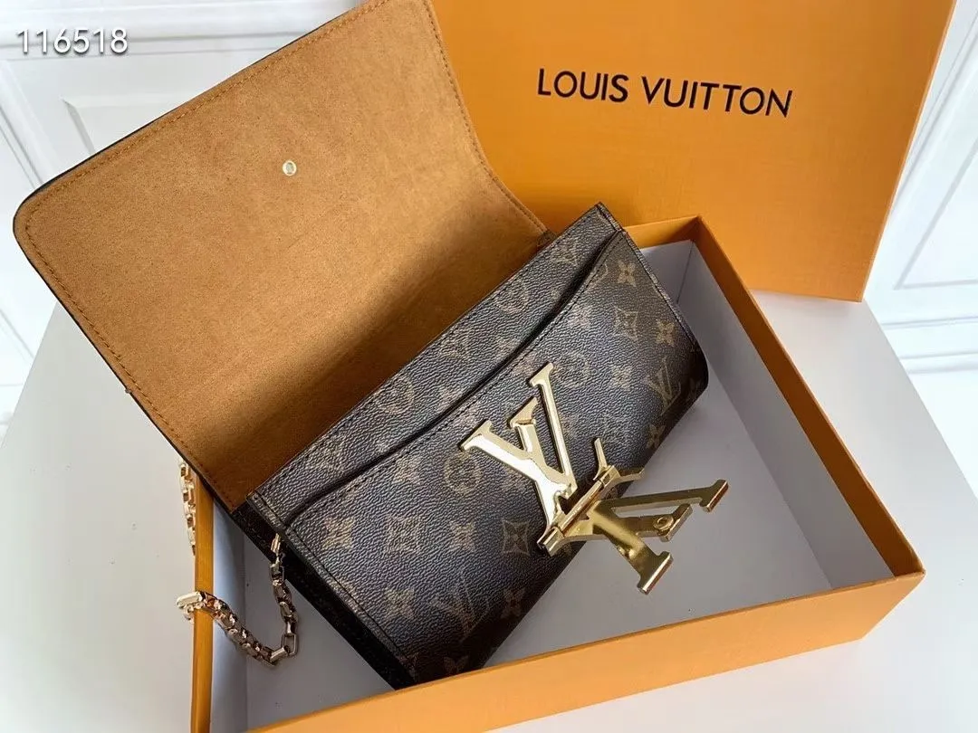 All categories Official website "Brand Women's Bags" Women's Bags 💙 LV 2022 Official New LV Crossbody Bag Wholesale 5800700 High Quality Specifications: 23-15-5 CM