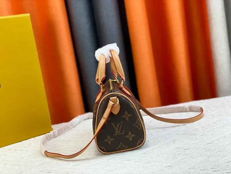 All Categories Official Website "Brand Women's Bags" Women's Bags 💙 LV 2026 New LV Crossbody Bag