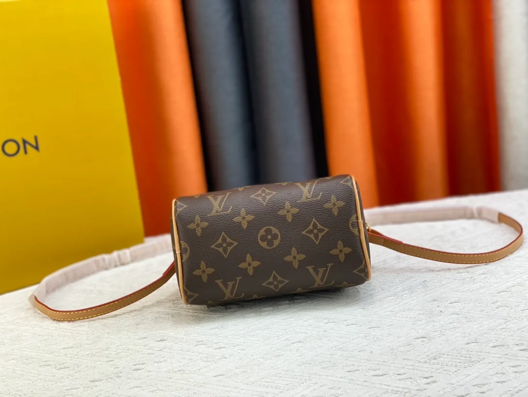 All Categories Official Website "Brand Women's Bags" Women's Bags 💙 LV 2026 New LV Crossbody Bag