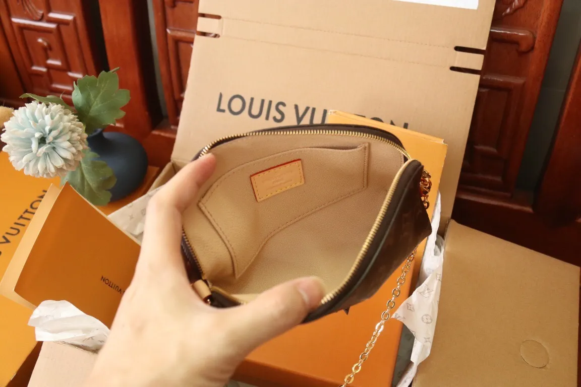 All Categories Official Website "Brand Women's Bags" Women's Bags 💙 LV 2025 New LV Crossbody Bag
