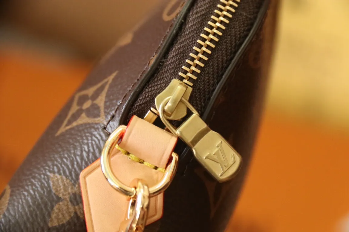All Categories Official Website "Brand Women's Bags" Women's Bags 💙 LV 2025 New LV Crossbody Bag