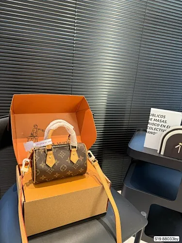 All Categories Official Website "Brand Women's Bags" Women's Bags 💙 LV 2025 New LV Crossbody Bag