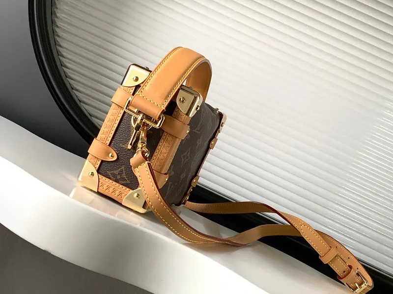 All Categories Official Website "Brand Women's Bags" Women's Bags 💙 LV 2026 Official Website New LV Crossbody Bag