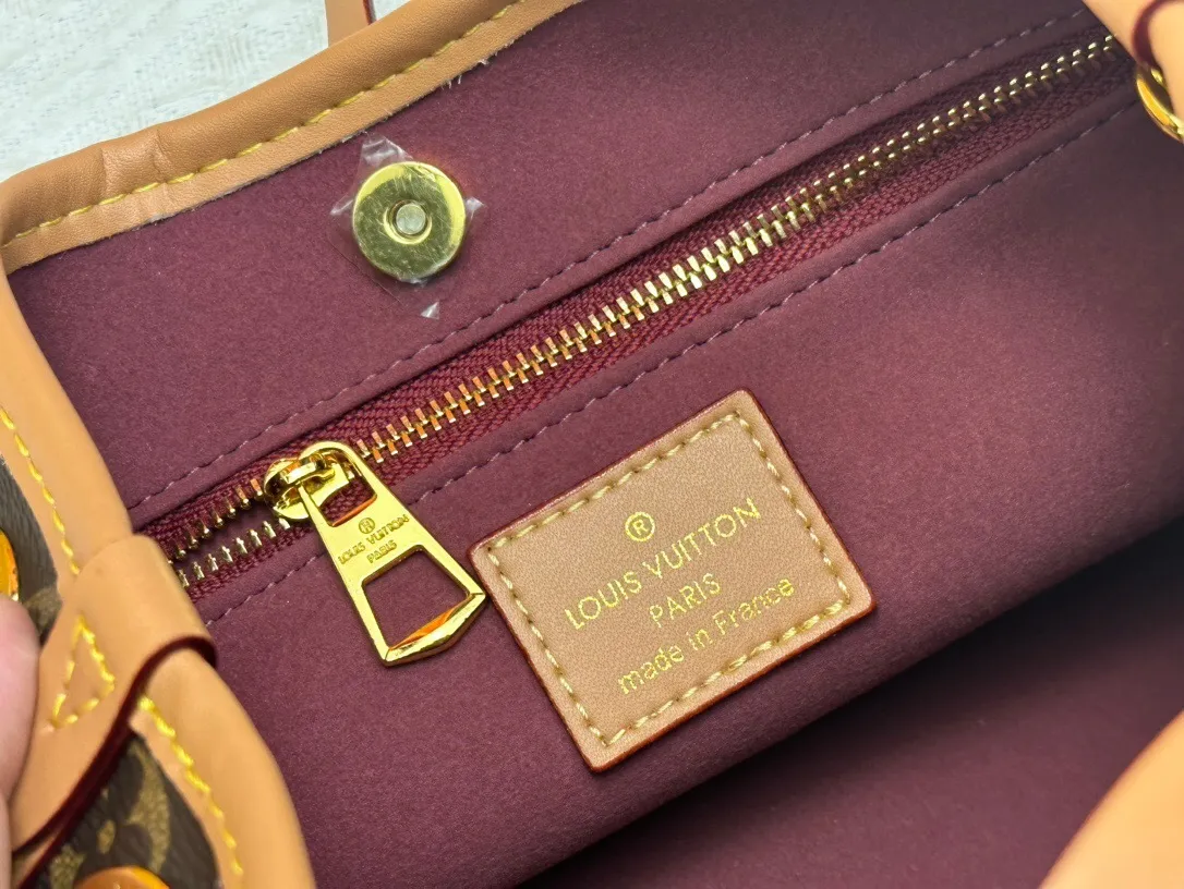 All Categories Official Website "Brand Women's Bags" Women's Bags 💙 LV 2024 New LV Underarm Bag