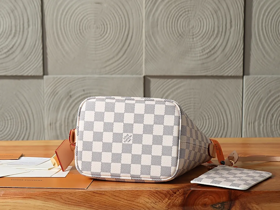 All Categories Official Website "Brand Women's Bags" Women's Bags 💙 LV LV 2026 New Crossbody Shoulder Bag