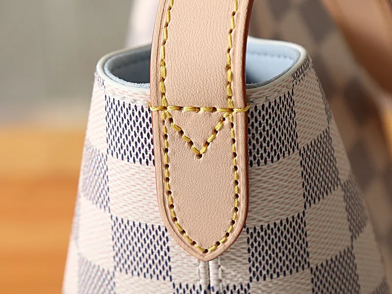 All Categories Official Website "Brand Women's Bags" Women's Bags 💙 LV LV 2026 New Crossbody Shoulder Bag