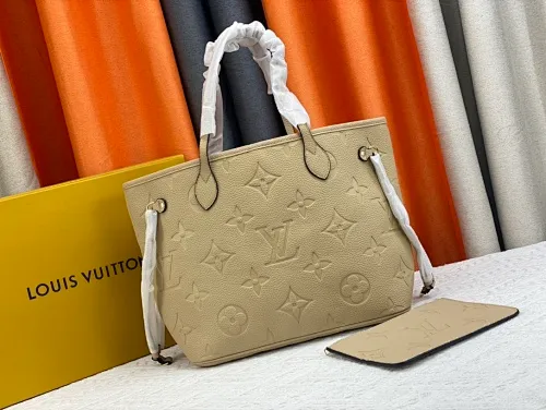 All categories Official website "Brand Women's Bags" Women's Bags 💙 LV replica LV, fine imitation LV bags, LV shoulder bags, 2023 official latest version LV full leather embossed handbag, bag factory, original material, size: 32-29-17CM