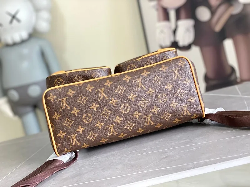 All Categories 💚 Authentic Grade Bags 💚 LV 2026 New LV Backpack Luxury Replica Large Capacity