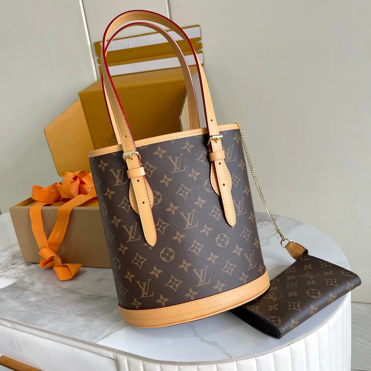 All Categories Official Website "Brand Women's Bags" Women's Bags 💙 LV LV 2026 New Handheld Shoulder Bag
