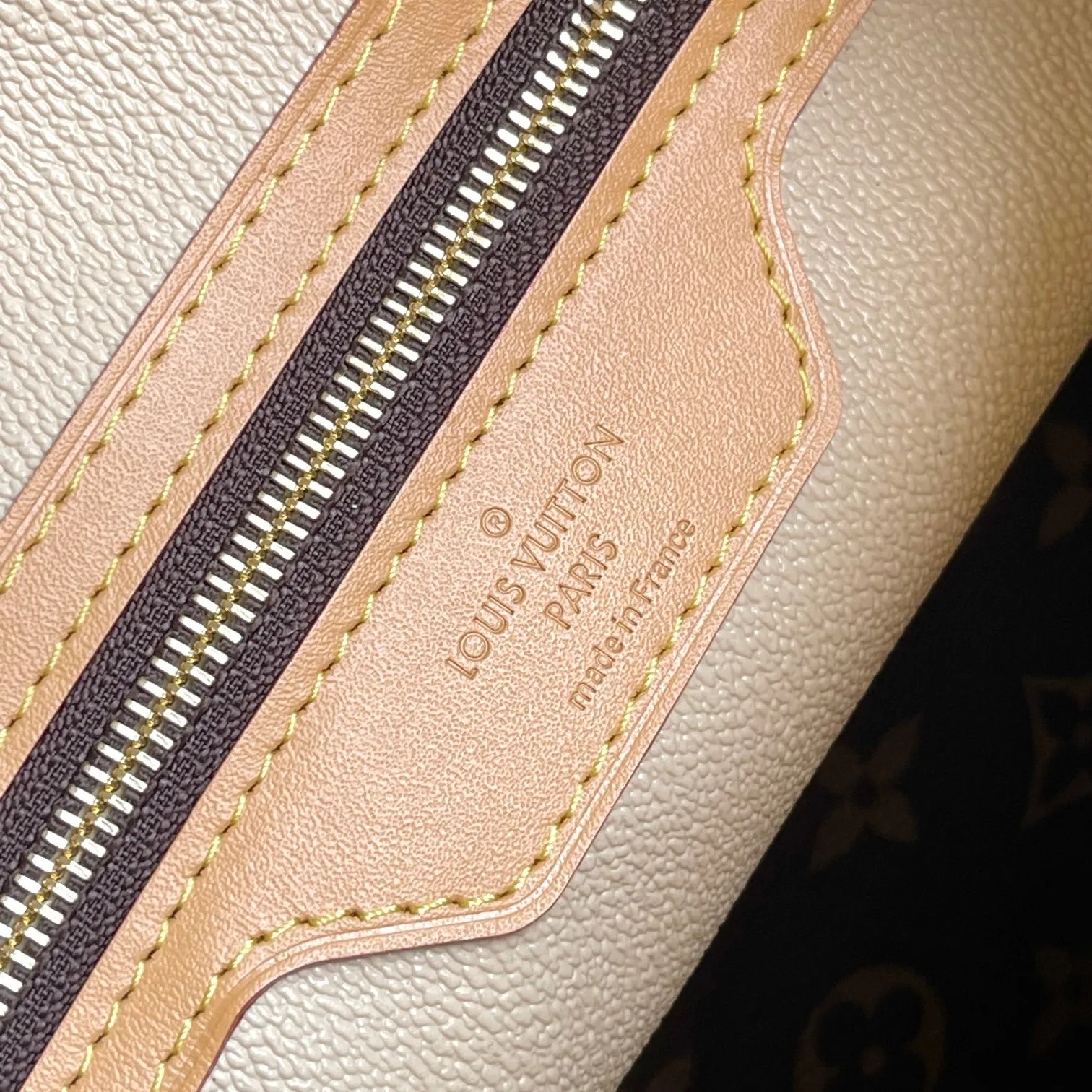 All Categories Official Website "Brand Women's Bags" Women's Bags 💙 LV LV 2026 New Handheld Shoulder Bag