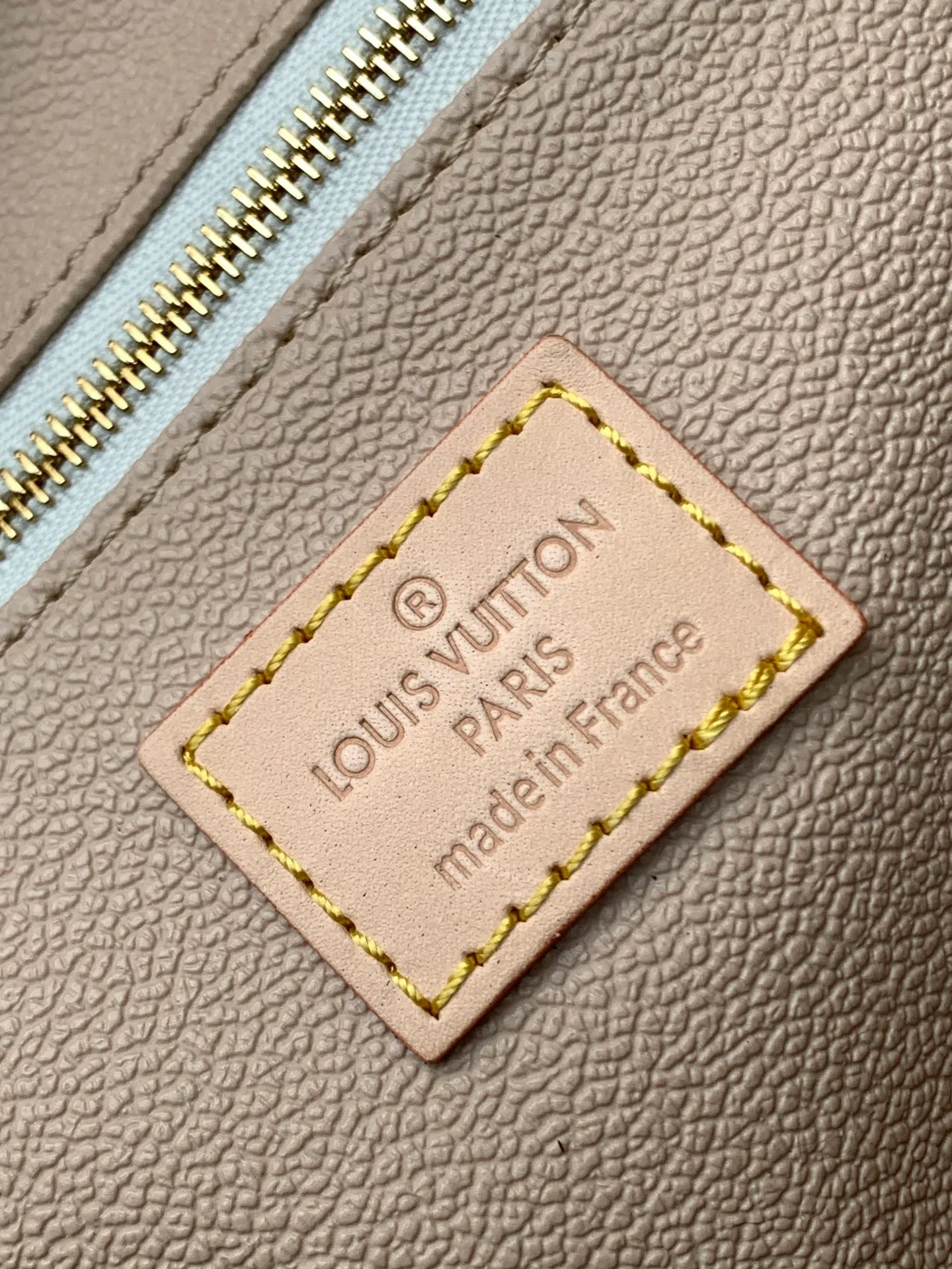 All Categories Official Website "Brand Women's Bags" Women's Bags 💙 LV 2026 Official Website New LV Cosmetic Bags