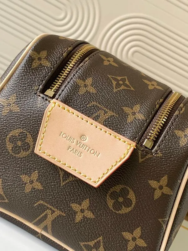 All Categories Official Website "Brand Women's Bags" Women's Bags 💙 LV 2026 Official Website New LV Cosmetic Bags