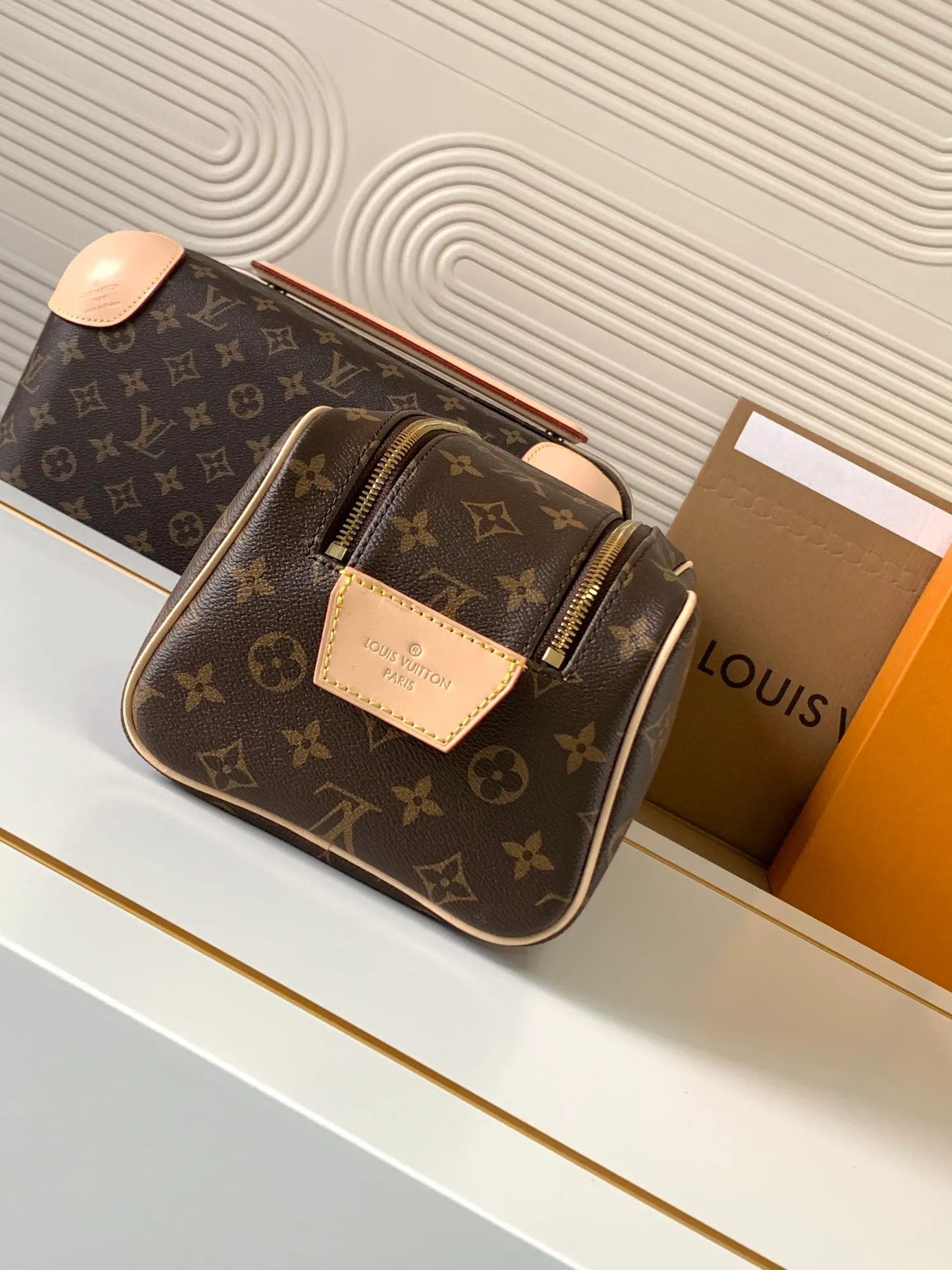 All Categories Official Website "Brand Women's Bags" Women's Bags 💙 LV 2026 Official Website New LV Cosmetic Bags