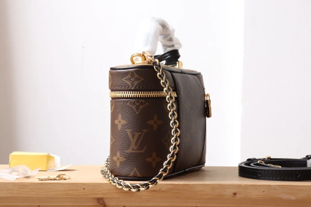All Categories Official Website "Brand Women's Bags" Women's Bags 💙 LV 2024 New LV Crossbody Bag