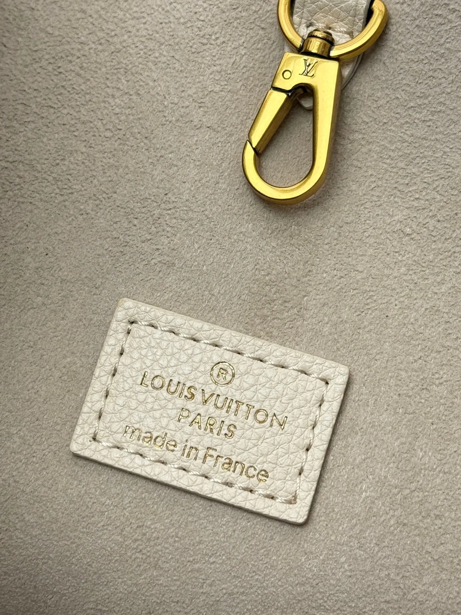 All Categories Official Website "Brand Women's Bags" Women's Bags 💙 LV 2025 New LV Crossbody Bag